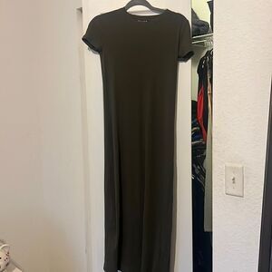 ZARA Maxi Dress - Size XS - Worn ONCE - Excellent Condition DARK GREEN DRESS
